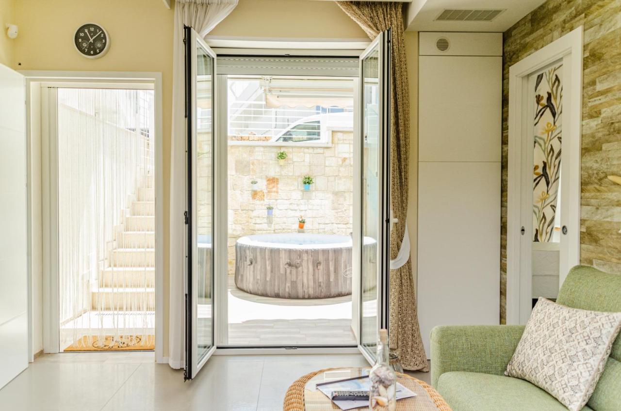 Apulialux Little Jem W Jacuzzi / 180 Steps From Sea Villa Polignano a Mare Ngoại thất bức ảnh