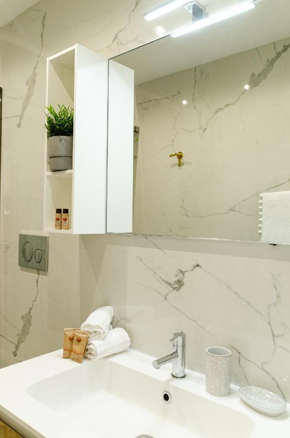 Apulialux Little Jem W Jacuzzi / 180 Steps From Sea Villa Polignano a Mare Ngoại thất bức ảnh